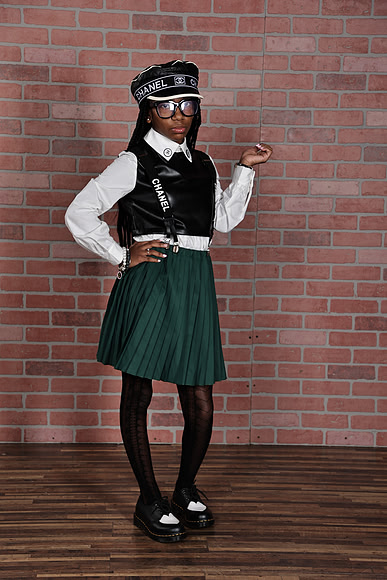 EAVI5748