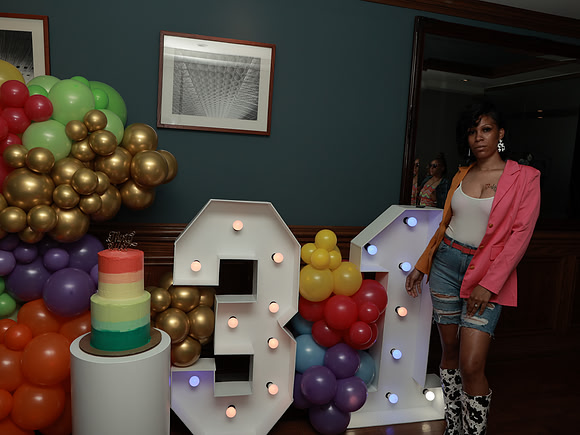 EAVI8419